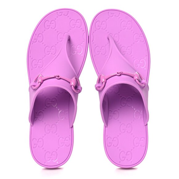 NWB Gucci GG Rubber Thong Flats Sandals Candy Mouse Horsebit Slides 39 780306 - Picture 1 of 8